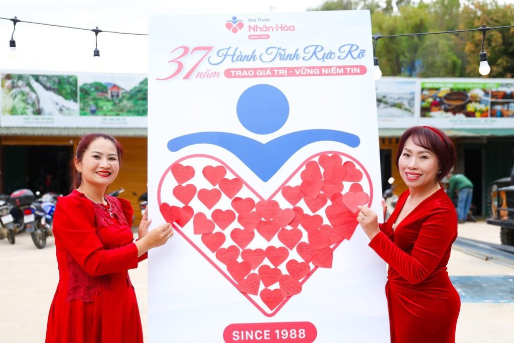 CEO nhà thuốc Nhân Hoà chị Thuỷ Anh